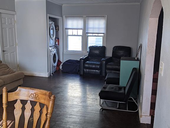 5th image of 1724 W Washington St