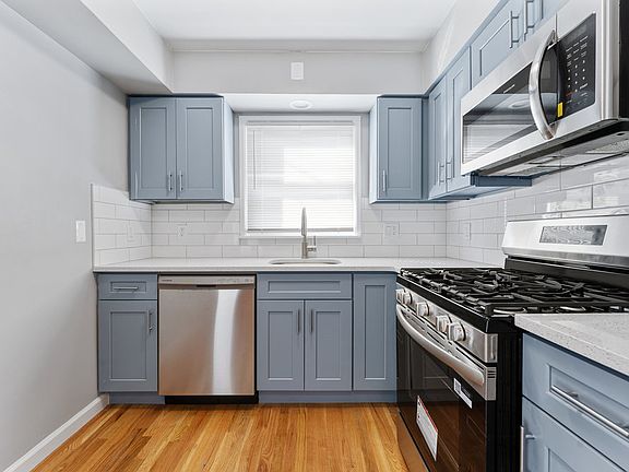 2nd image of 299 High St #1