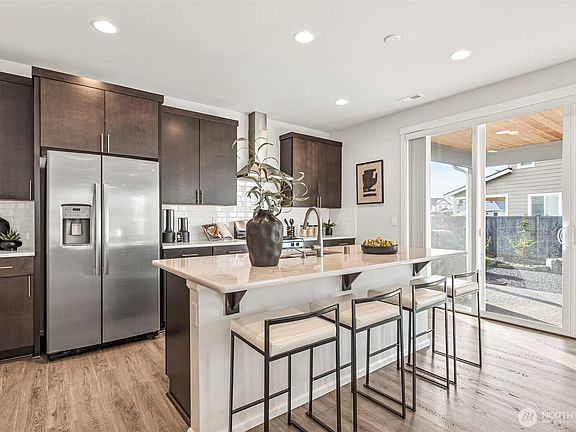 5th image of 17602 126th Avenue E
