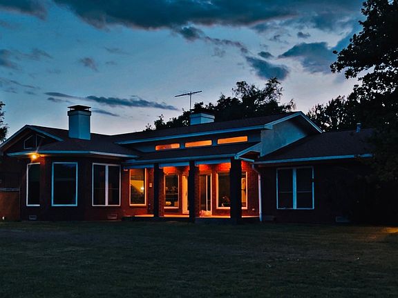 5th image of 1155 Point Vista Rd