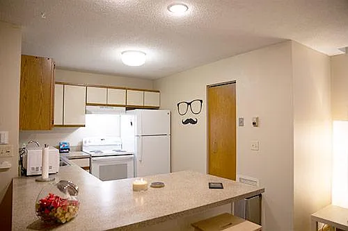 City Pointe LLC — Photo 2