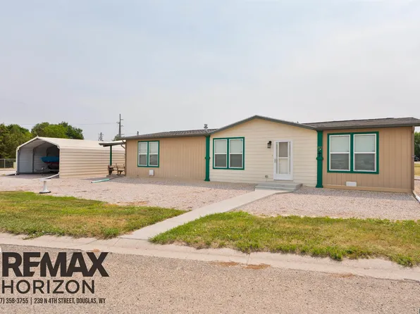 223 6th St, Glendo, WY 82213