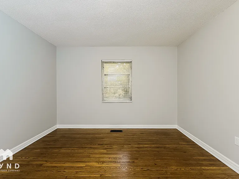 1151 Oakley Dr — Photo 14