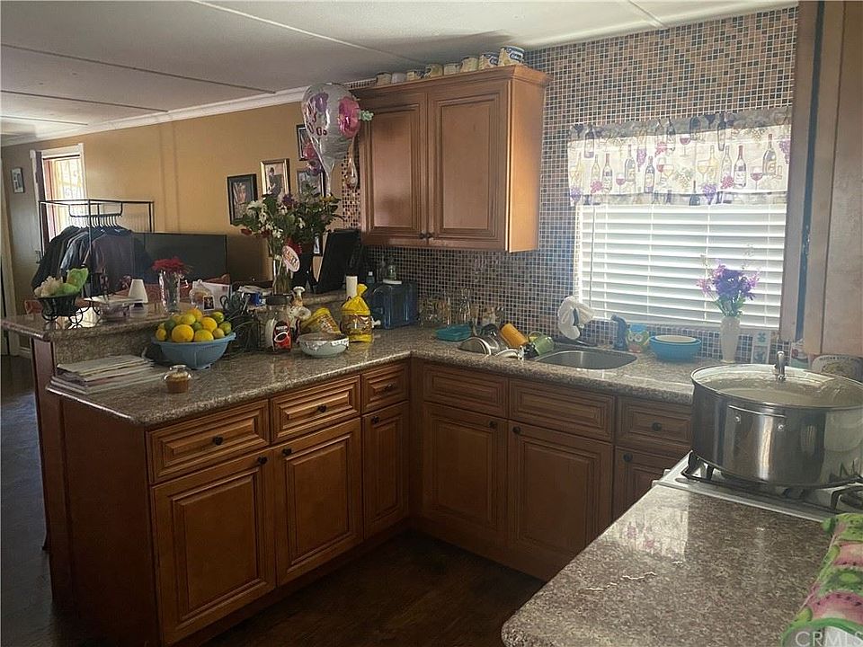 2nd image of 26871 Alessandro Blvd Spc 28