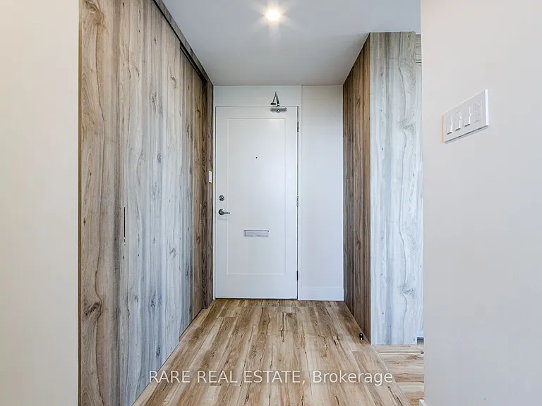 55 Livingston Rd #Penthouse 05 — Photo 4