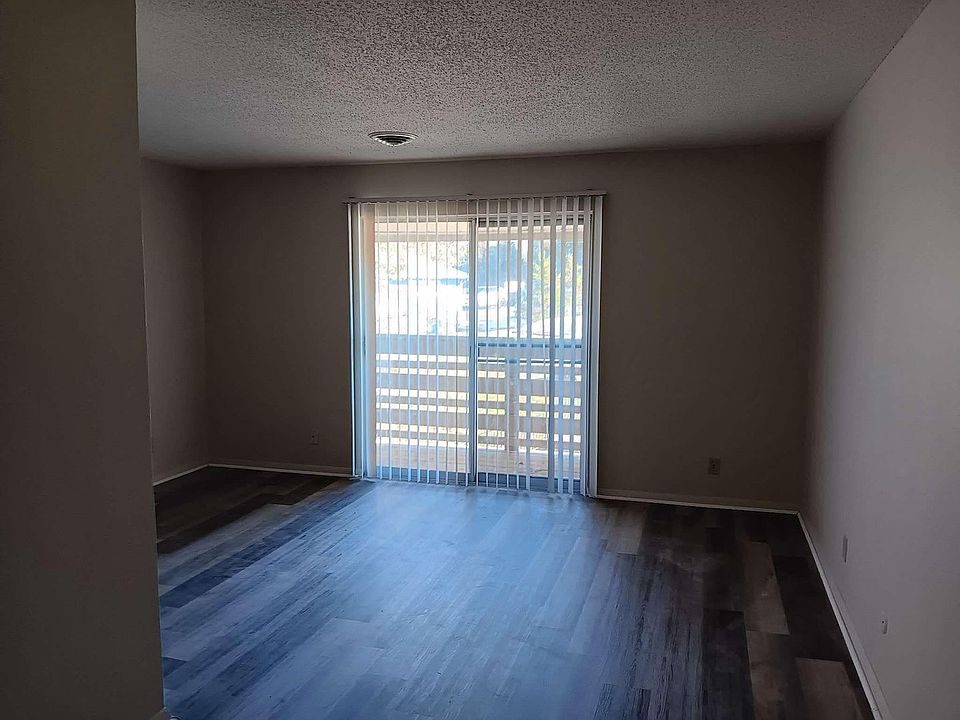 1st image of 32 Woodglen Apartment APT B-15
