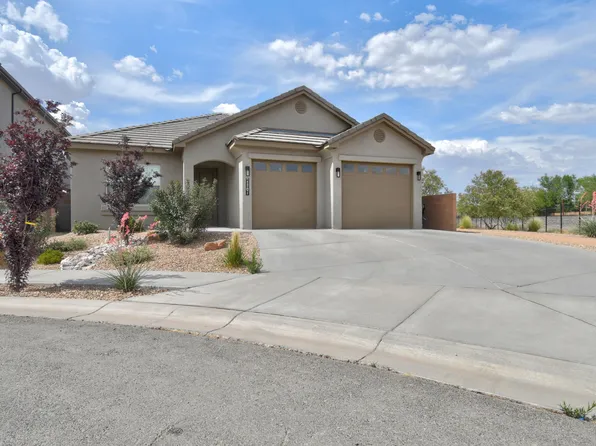 7701 Majesty Ct NW, Albuquerque, NM 87107