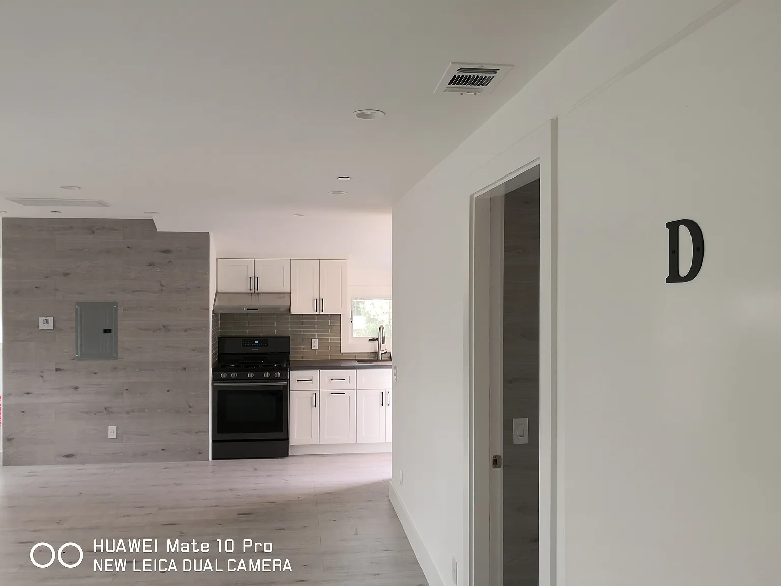 Laurel Ave, San Mateo — Photo 3