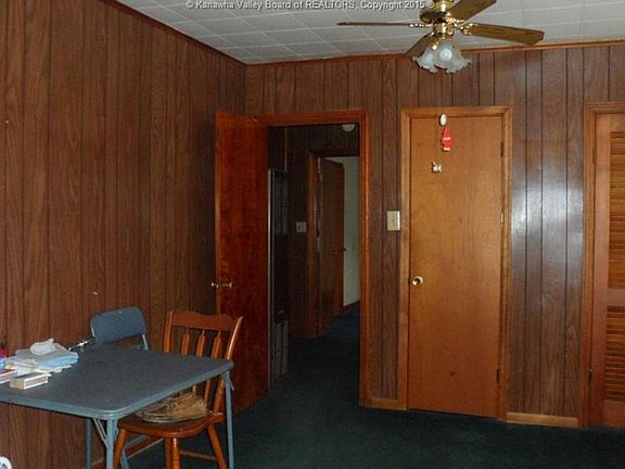 3rd image of 1101 Chestnut St