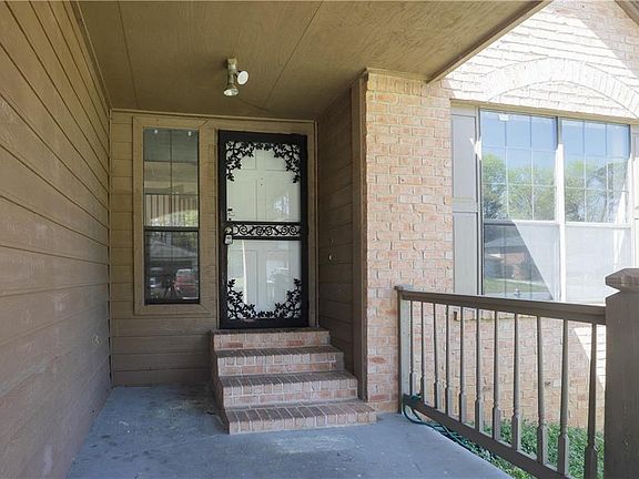 2nd image of 7043 Ivy Pointe Row