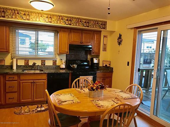 5th image of 841 Tysens Ln