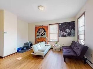 60 Summer St #2, Somerville, MA 02143
