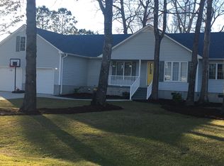 104 Bellowing Doe Rd, Hampstead, NC 28443