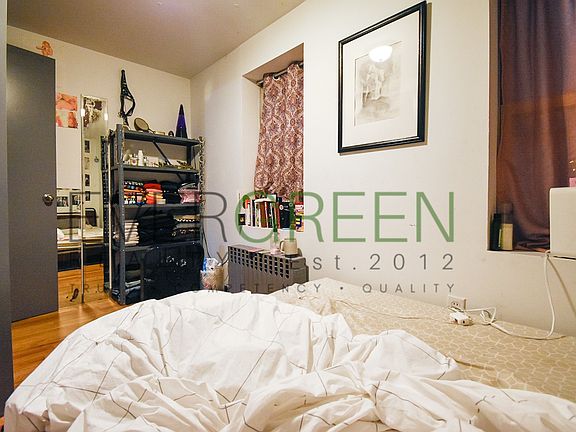 5th image of 444 Lafayette Ave APT 1R