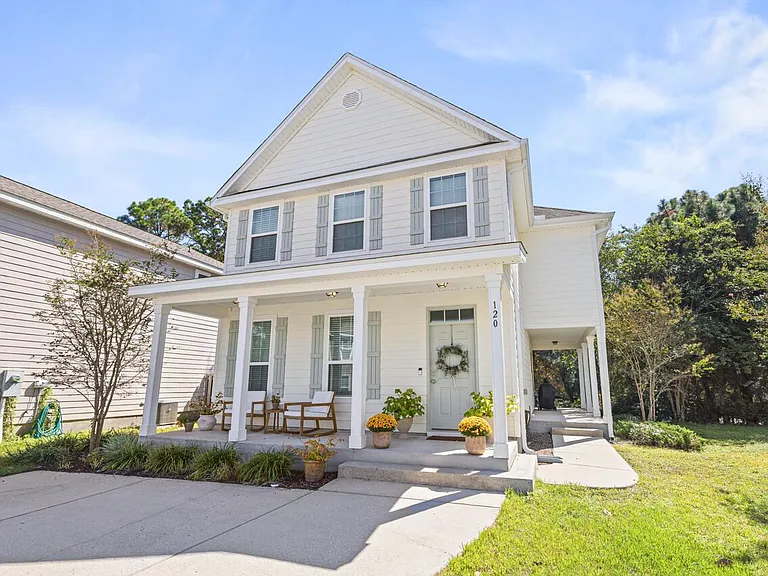 120 Mosaic Oaks Cir — Photo 4
