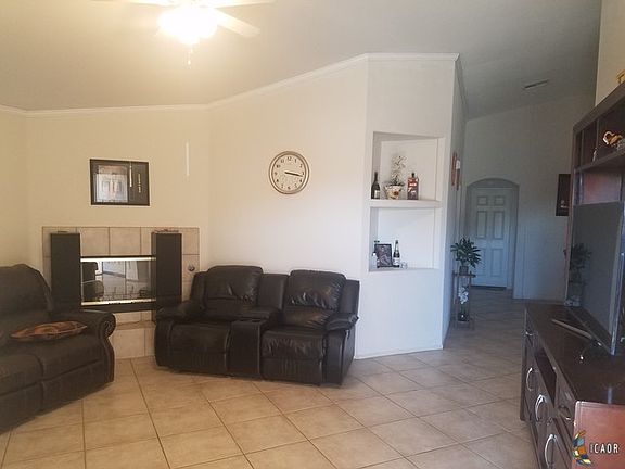 5th image of 2450 Ensenada Dr