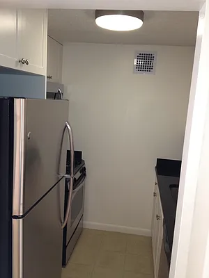 Rented by Realty Operations Group | media 1