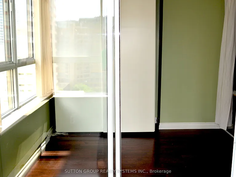 717 Bay St #1809 — Photo 12