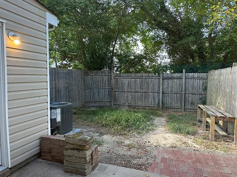 5716 Morningside Ct — Photo 18