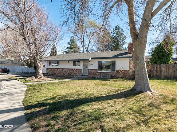 2nd image of 810 Lahontan Way