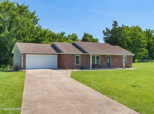 340 Grand Canyon Dr, Elizabethtown, KY 42701