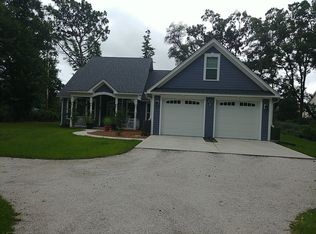 25 Wallace Rd, Beaufort, SC 29907