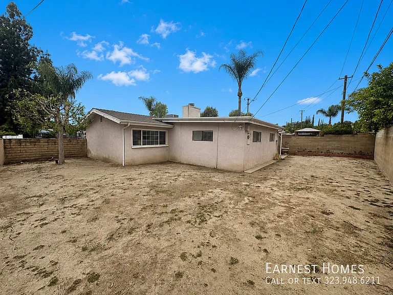 17155 Donmetz St — Photo 25