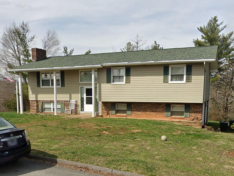 1st image of 1028 Cedar Hills Dr