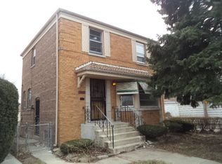 8247 S Fairfield Ave, Chicago, IL 60652