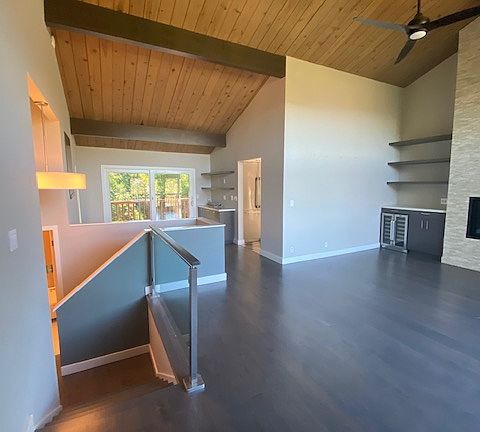 4th image of 349 Sausalito Blvd