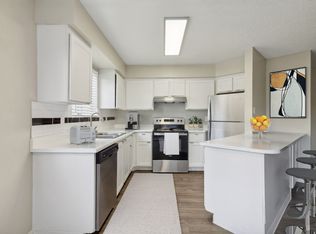 The Bristol at Sunset Apartment Homes, Henderson, NV 89014