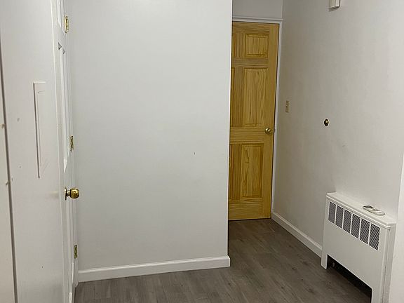 4th image of 4729 Hollis Court Blvd #1