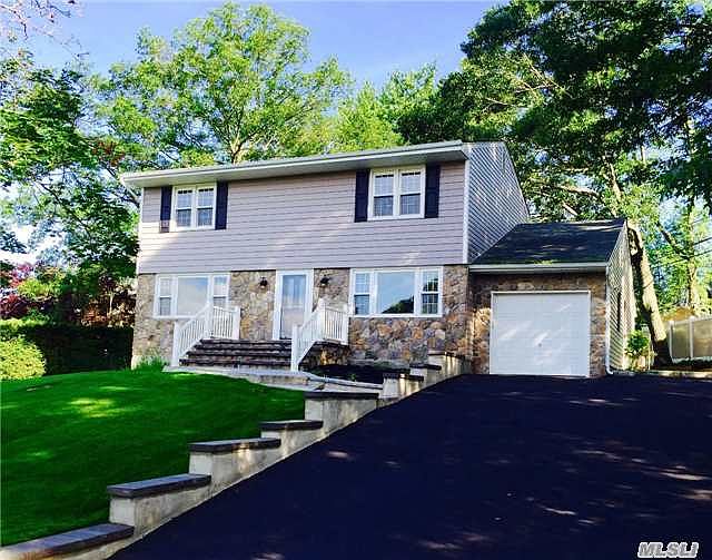 1st image of 4 Villa Ln
