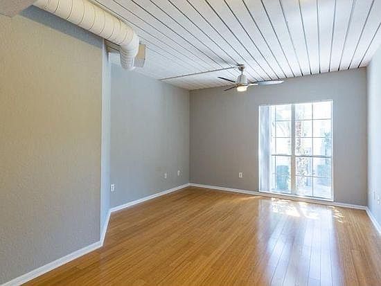 1st image of 2331 W Horatio St