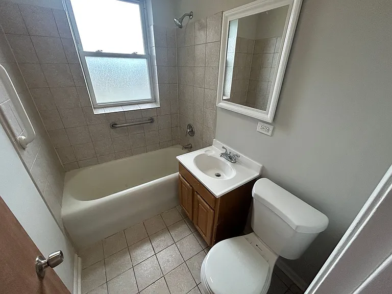 2123 South 51st Court — Photo 2