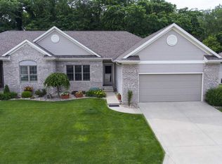 229 River Park Dr, Middlebury, IN 46540