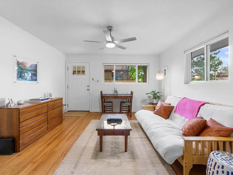 3246 N Columbine St — Photo 11