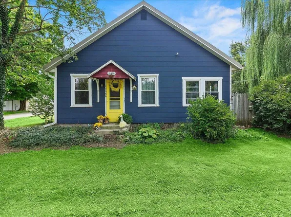 12066 Urbana St, Middleburg, OH 43336