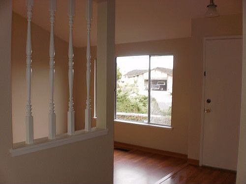 4th image of 3308 Barmouth Dr