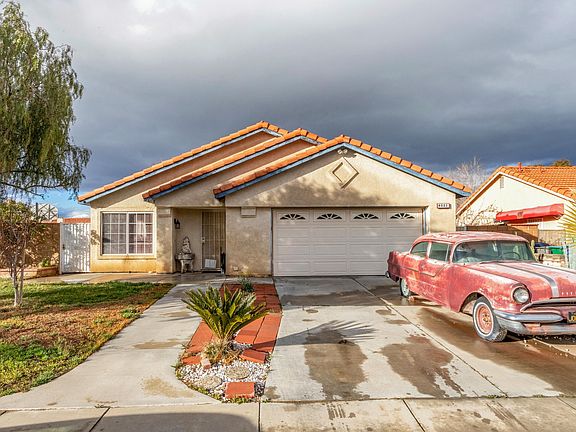 2nd image of 4035 Triton Dr
