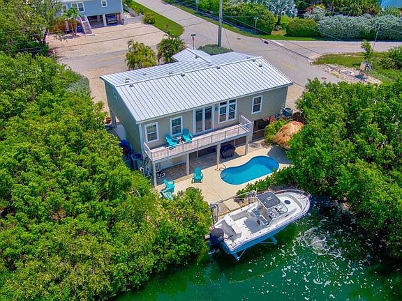 5th image of 1078 Picard Ln