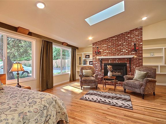 2nd image of 9124 NE 152nd Pl