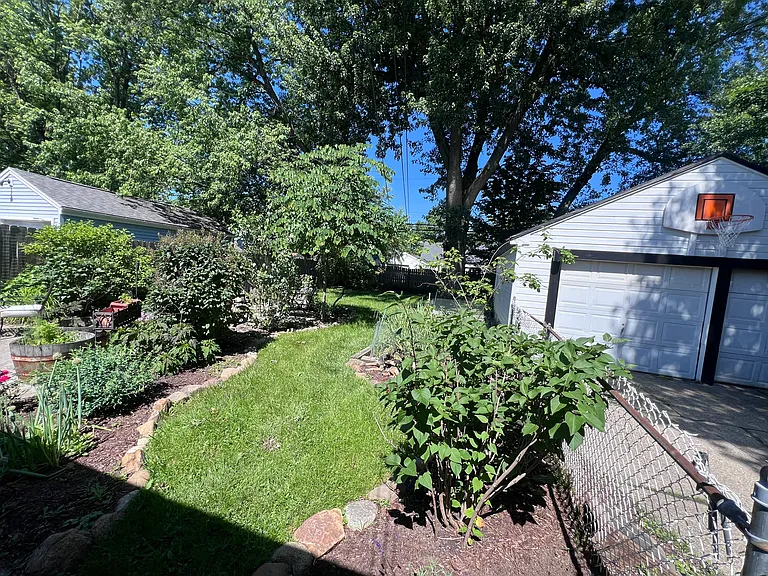 458 Grover Cleveland Hwy — Photo 21