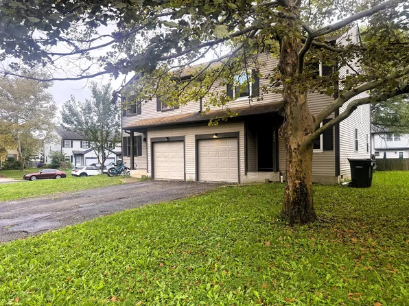 4856-4860 Briston Dr, Columbus, OH 43221