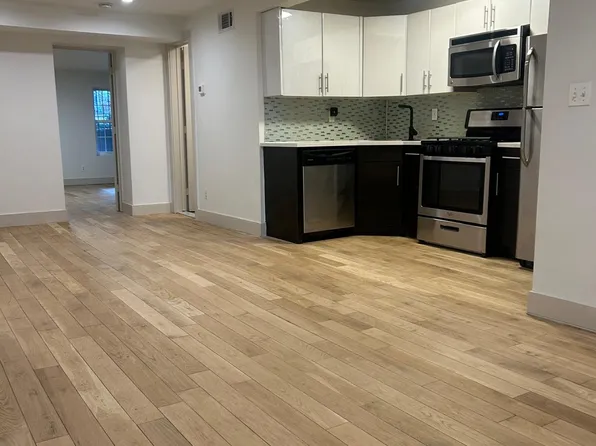 482 Van Buren Street image 7 of 13