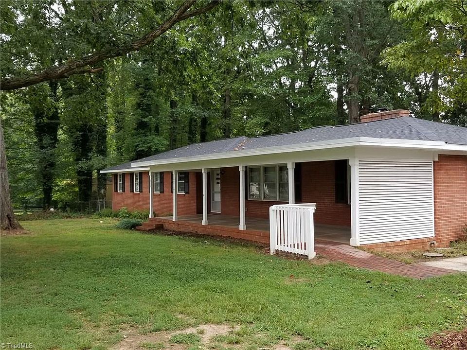1st image of 2114 Lynwood Dr