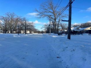 22270 Hadden Rd, Euclid, OH 44117