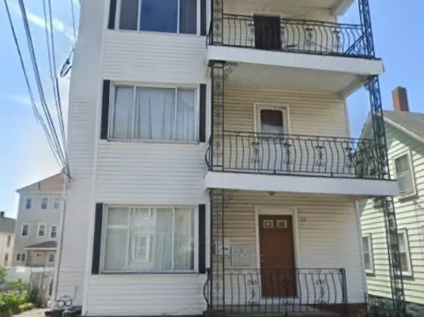 22 Nelson St, New Bedford, MA 02744