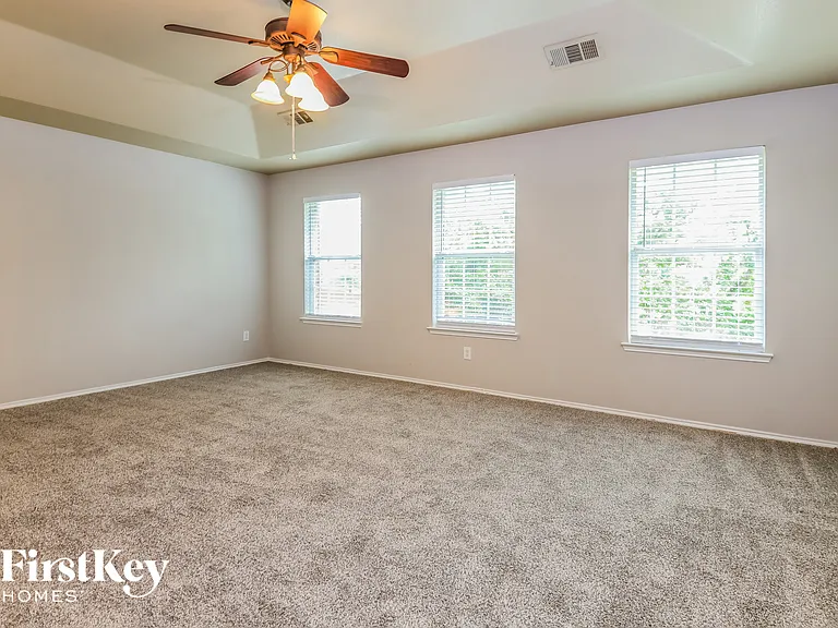 3605 Smoketree Dr — Photo 6