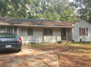 2218 Belvedere Dr, Jackson, MS 39204